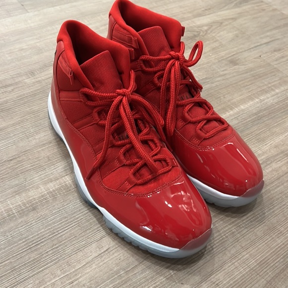 Air Jordan 11 Retro “Win Like 96” - Size 13 - New - Picture 5 of 7